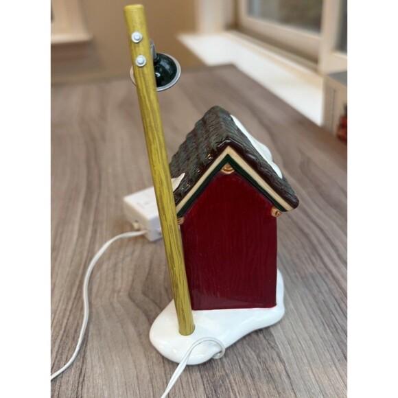 DEPARTMENT 56 BACKWOODS OUTHOUSE 56.55036 - Picture 4 of 14